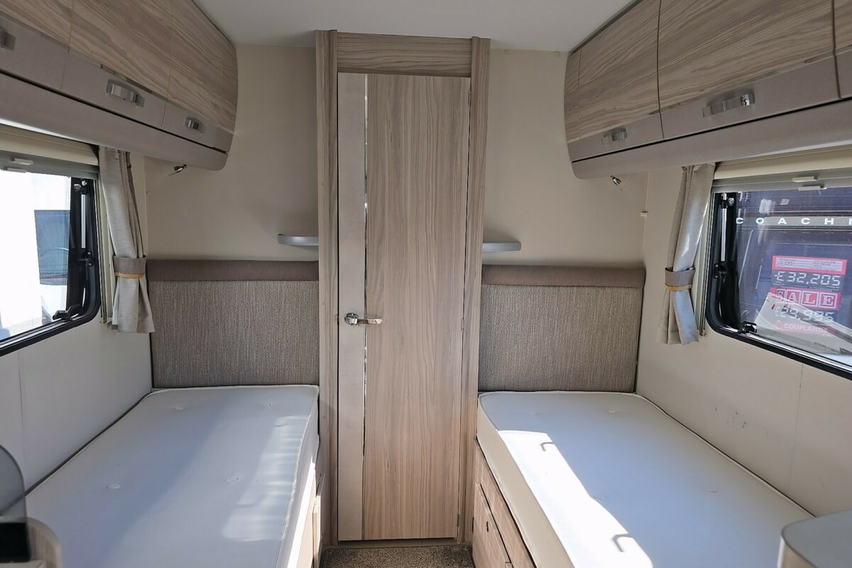 2020 ELDDIS AUTOQUEST EVOLUTION 185 BEDROOM