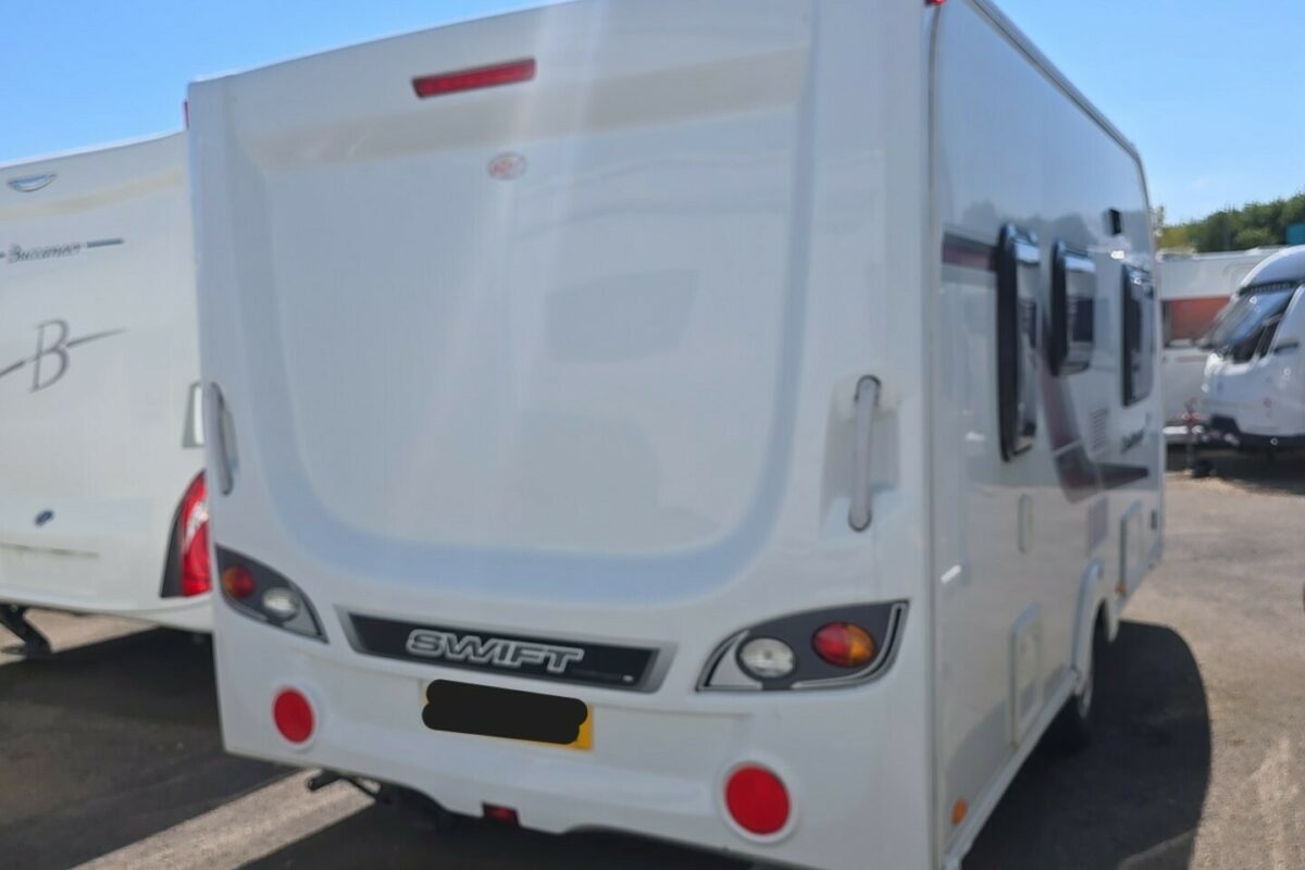 2013 SWIFT CHALLENGER 480 SE REAR N/S