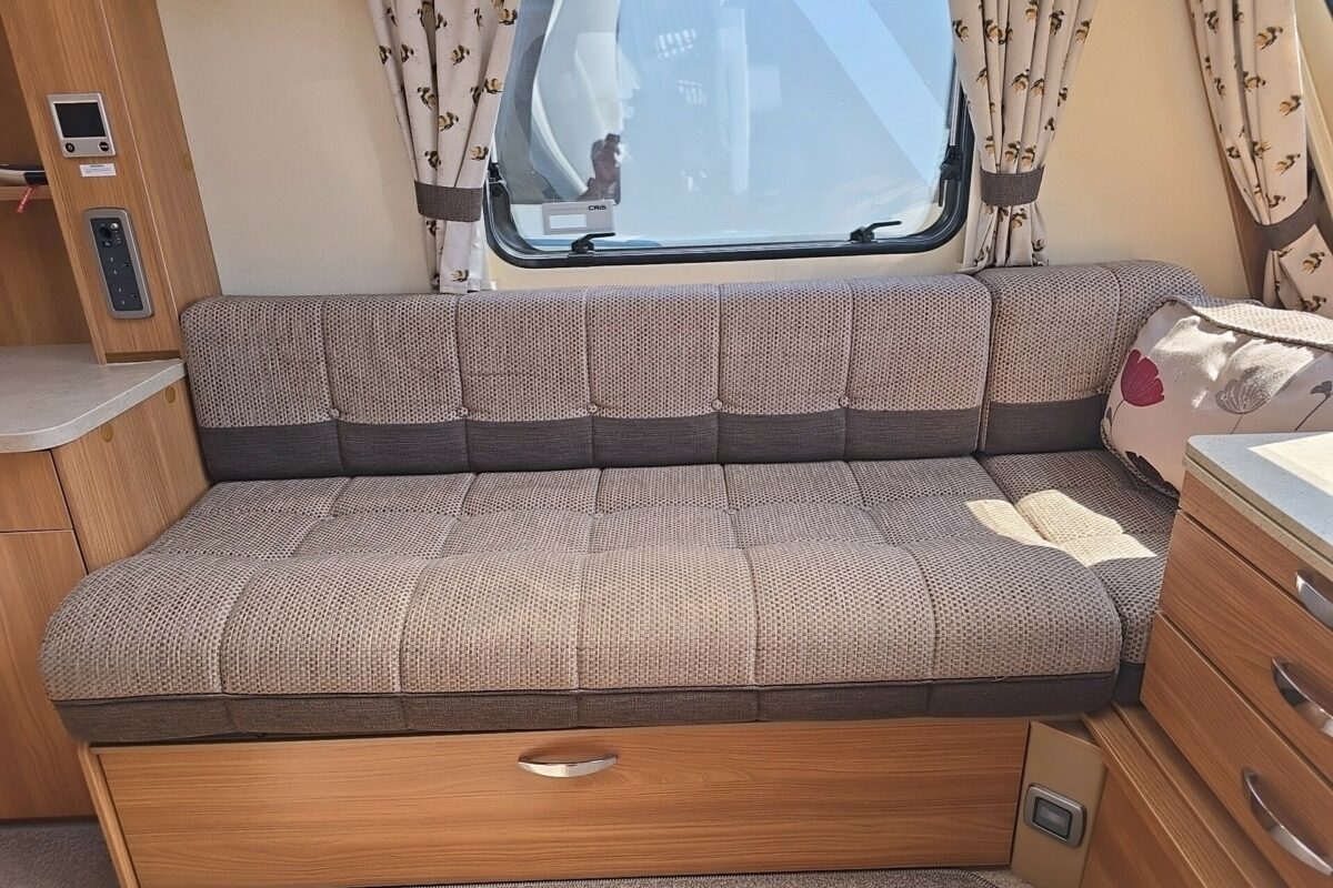 2013 SWIFT CHALLENGER 480 SE SEAT