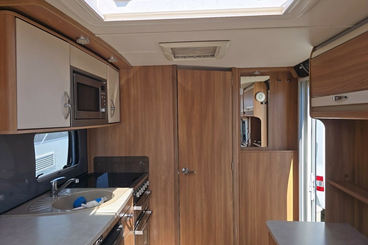 2013 SWIFT CHALLENGER 480 SE VIEW