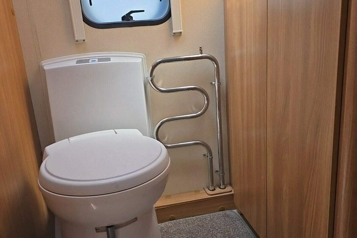 2013 SWIFT CHALLENGER 480 SE W/C
