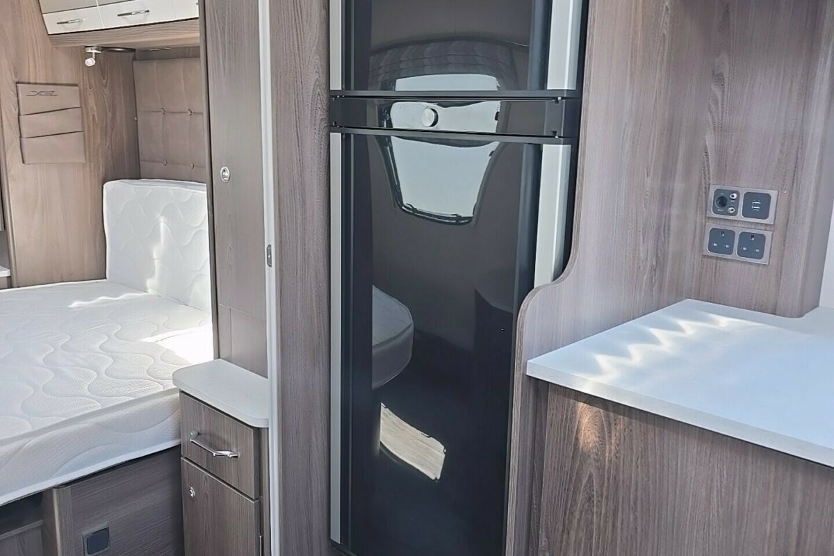 2022 COACHMAN LASER XCEL FRIDGE