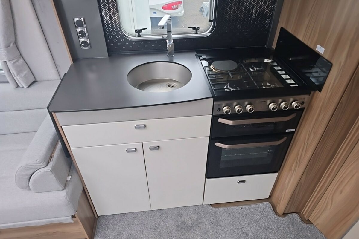 2022 BESSACARR BY DESIGN 835 KITCHEN