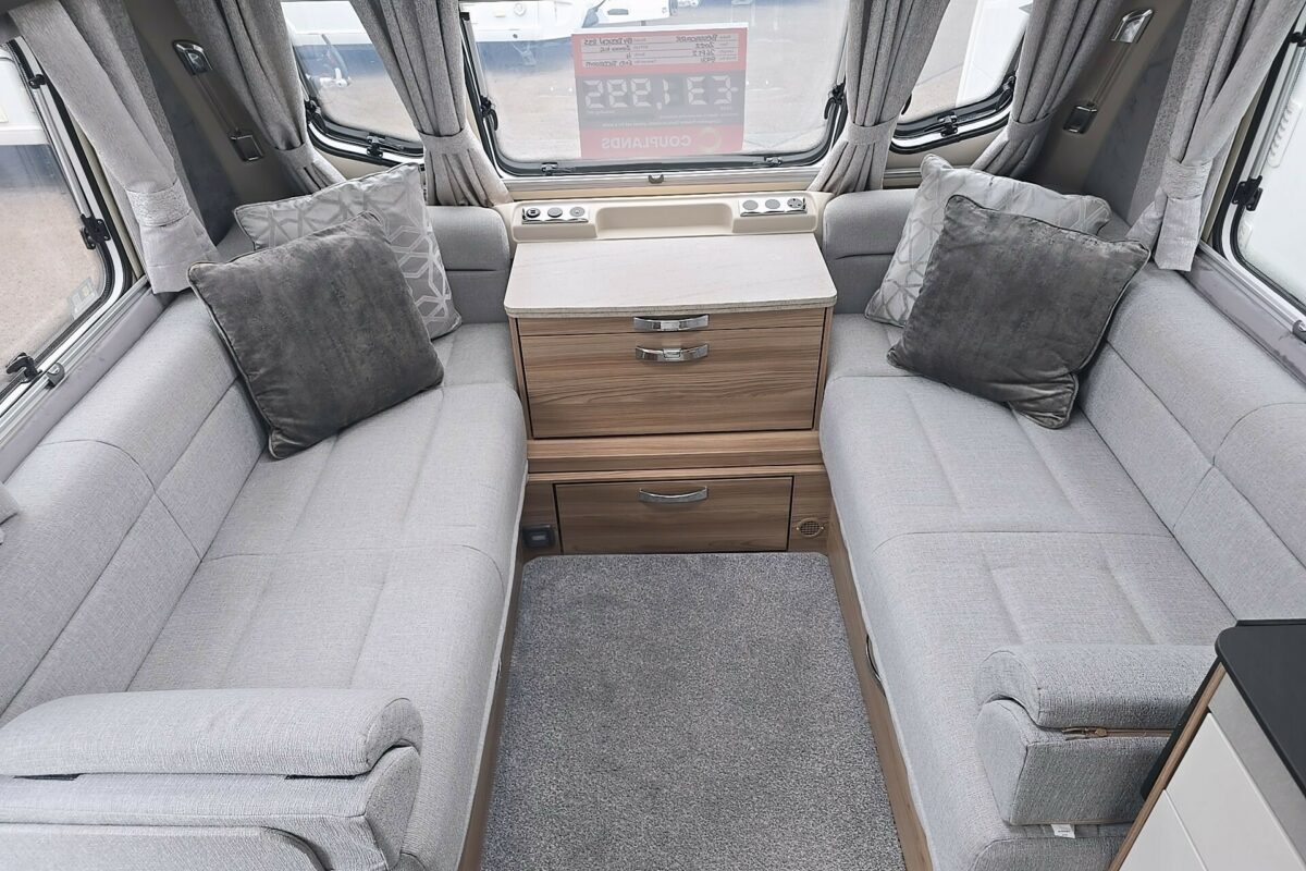 2022 BESSACARR BY DESIGN 835 SEATING