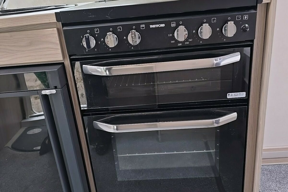 2022 ELDDIS CHATSWORTH 554 OVEN