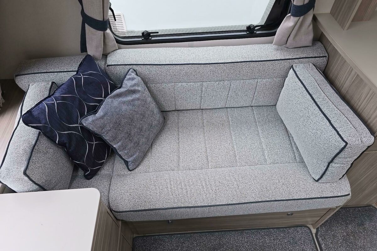 2022 ELDDIS CHATSWORTH 554 SEAT