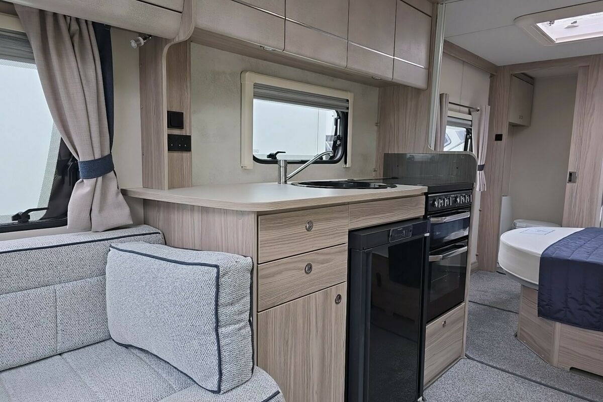 2022 ELDDIS CHATSWORTH 554 VIEW