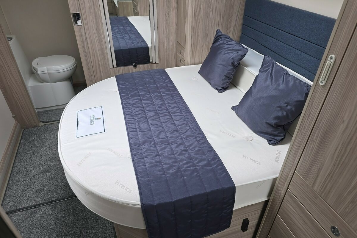 2022 ELDDIS CHATSWORTH 554 BED