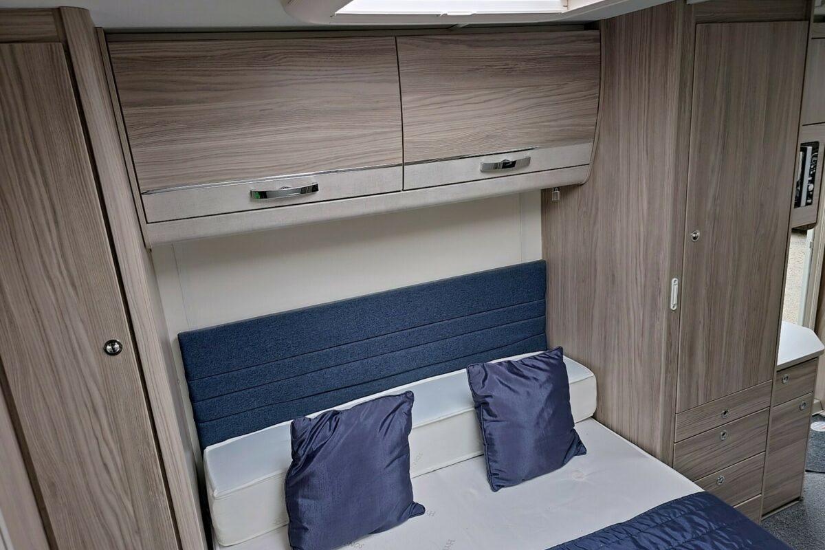 2022 ELDDIS CHATSWORTH 554 BEDROOM