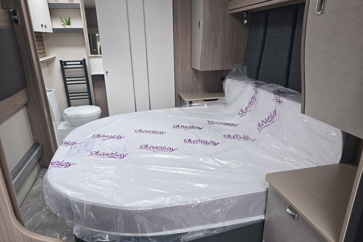 2026 SWIFT CONQUEROR 580 BED