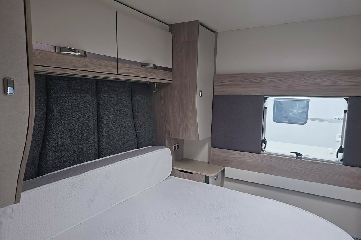 2026 CONQUEROR 560L GRANDE BEDROOM