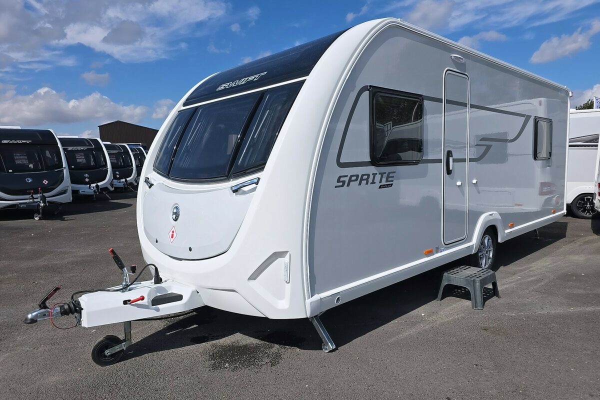 2026 SWIFT SPRITE MAJOR 4 EB FRONT N/S