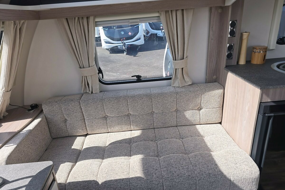 2026 SWIFT SPRITE MAJOR 4 EB SEAT