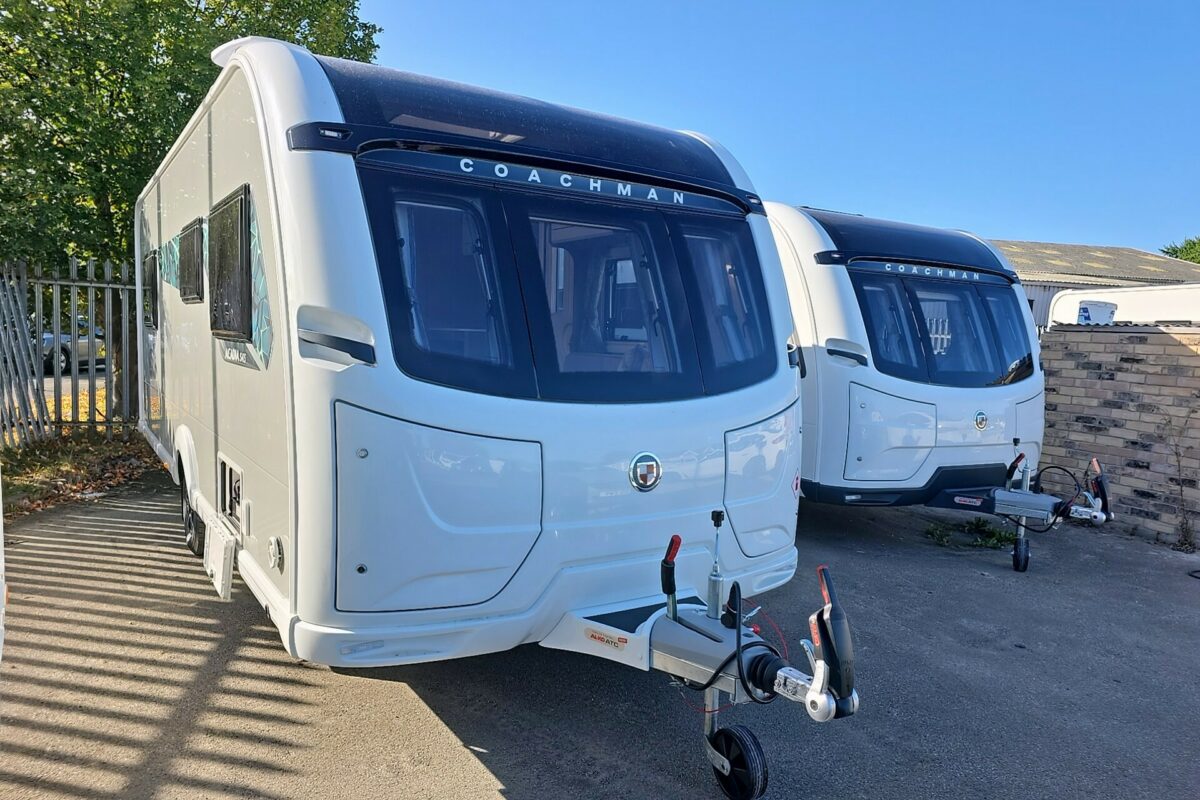 2026 COACHMAN ACADIA 545 FRONT O/S