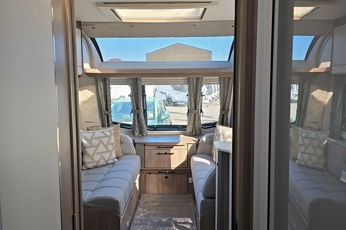 2026 COACHMAN ACADIA 545 VIEW