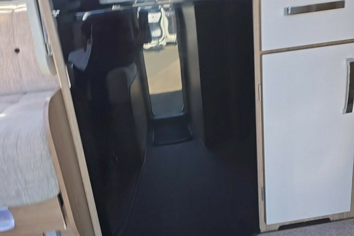 2017 COACHMAN VIP 545 FRIDGE