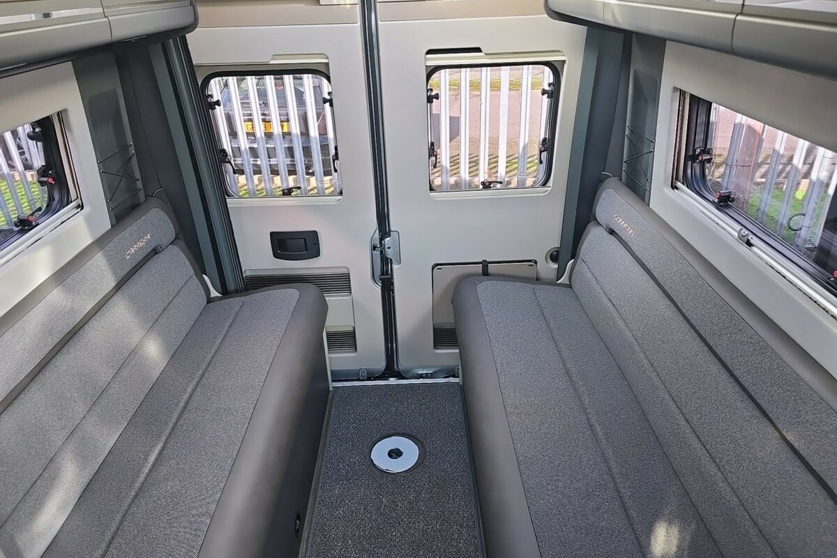 2026 SWIFT CARRERA 122