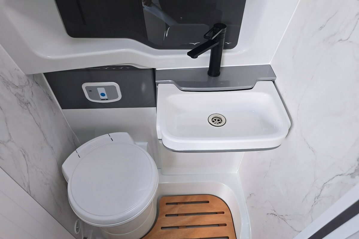 2026 SWIFT CARRERA 122