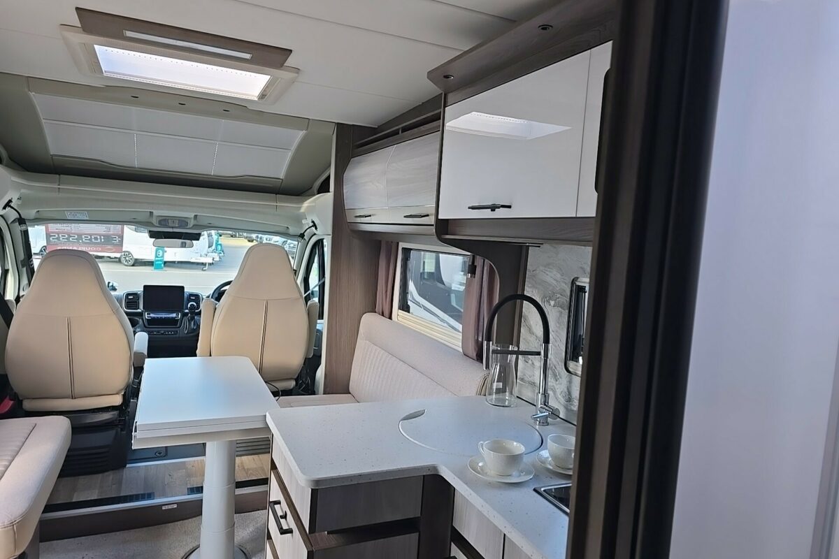 2026 AVVENTURA 565 MOTORHOME