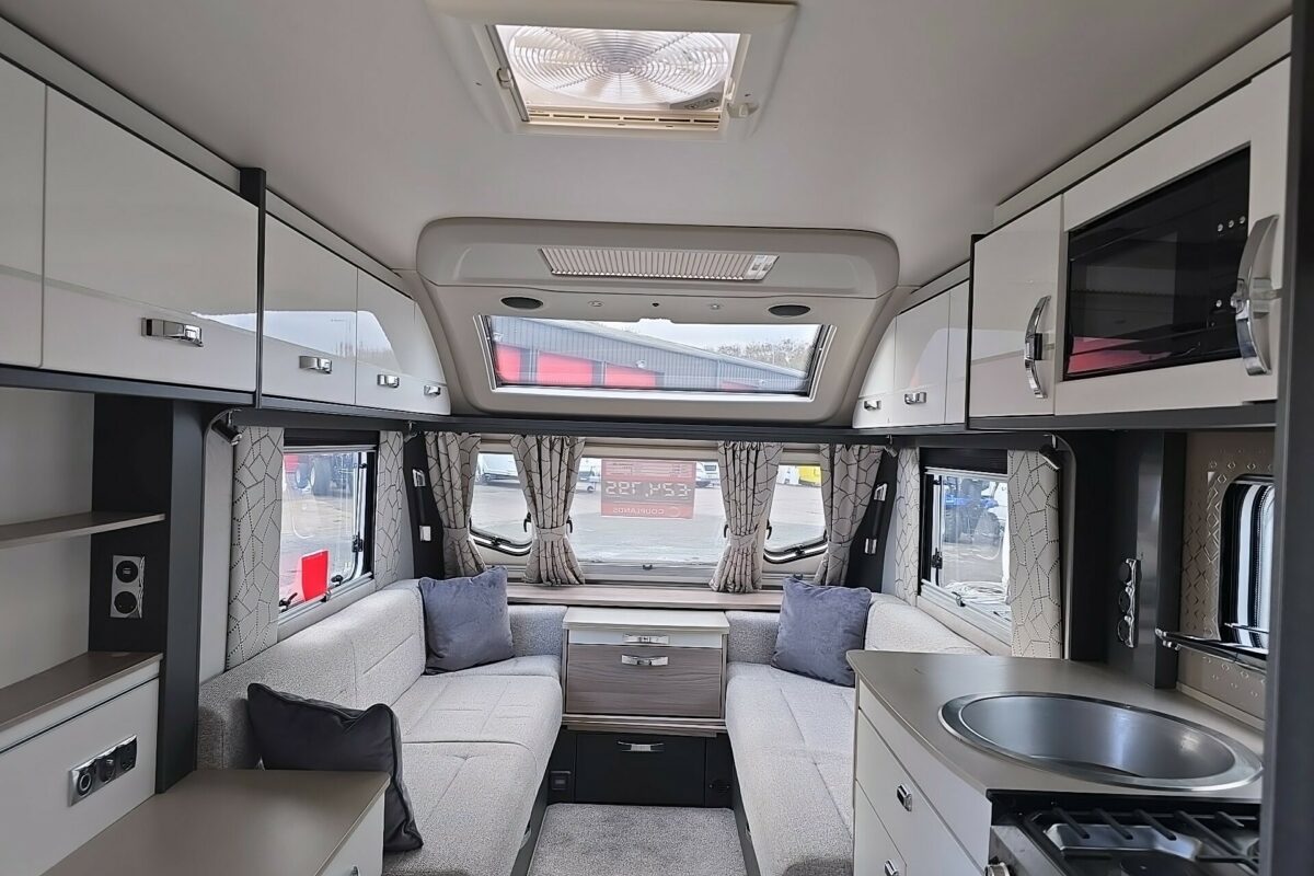 2023 SWIFT CONQUEROR 480