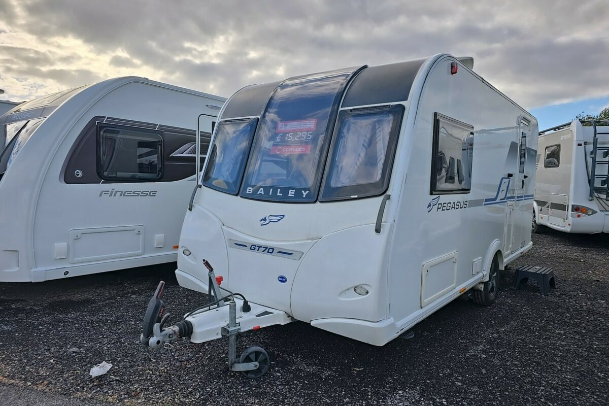 2018 BAILEY PEGASUS GENOA GT70 2 BERTH CARAVAN