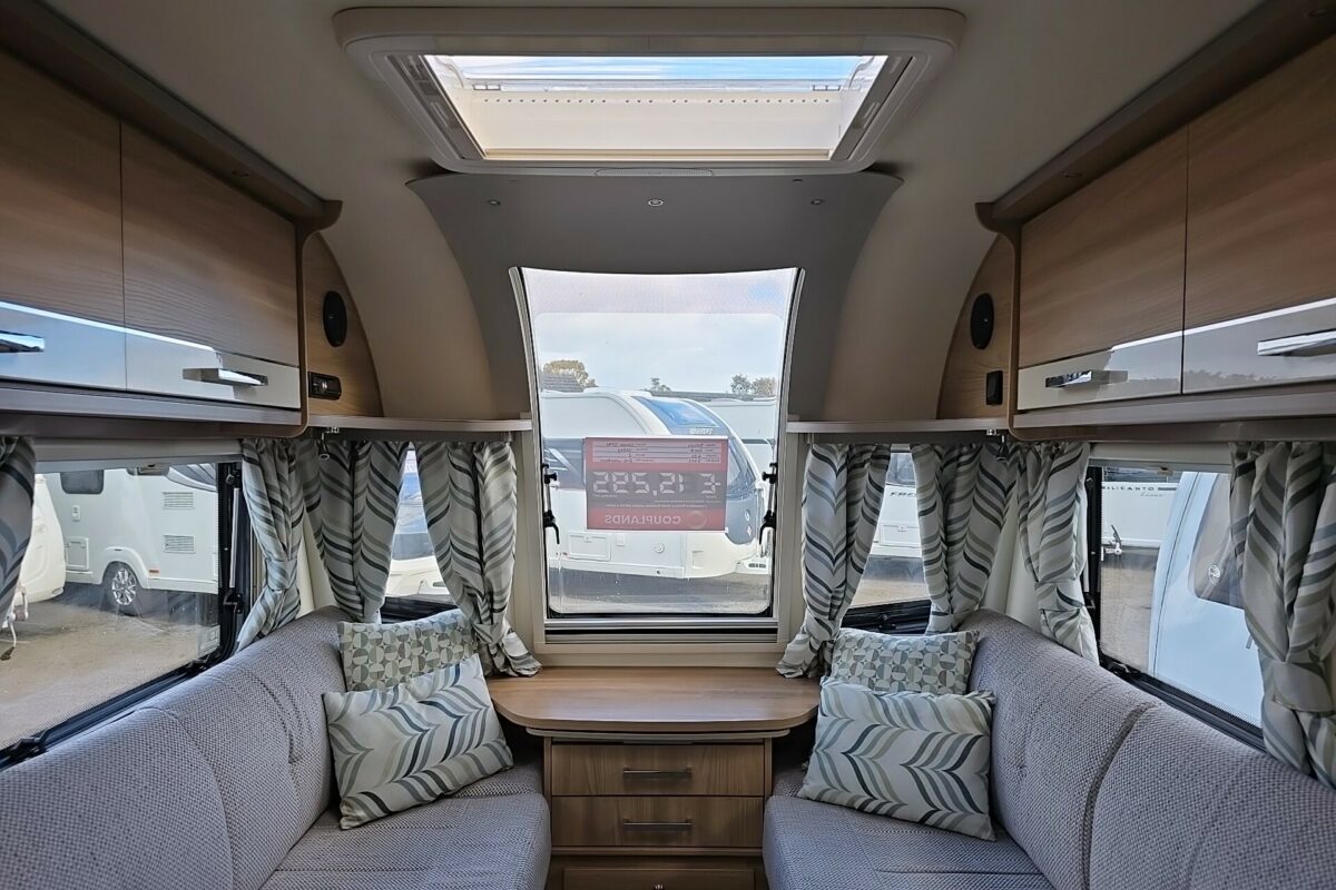 2018 BAILEY PEGASUS GENOA GT70 2 BERTH CARAVAN