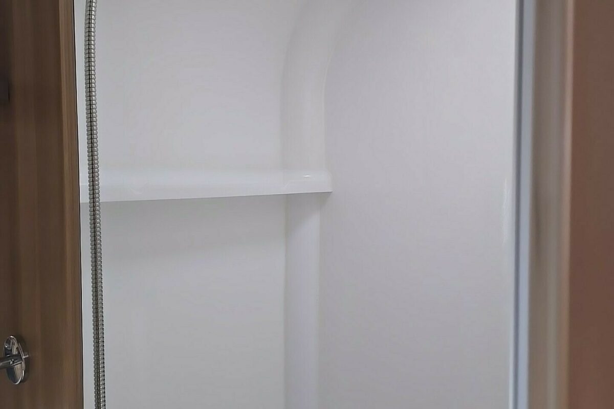 2018 BAILEY PEGASUS GENOA GT70 2 BERTH CARAVAN