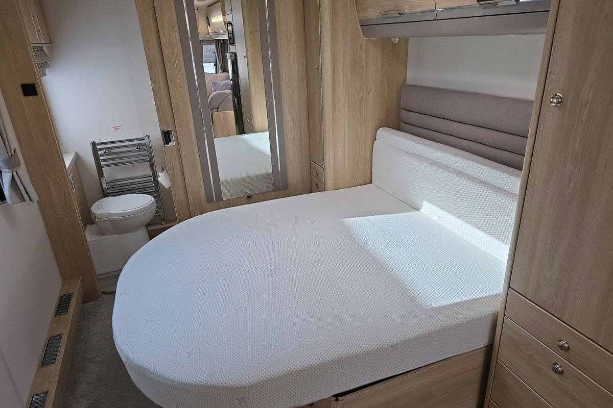 2020 ELDDIS CRUSADER STORM BED