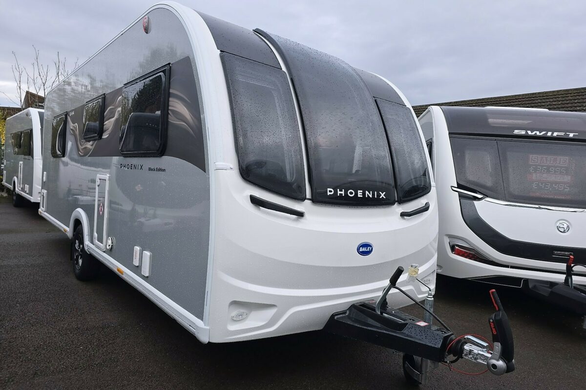 2026 BAILEY PHOENIX BLACK EDITION 644