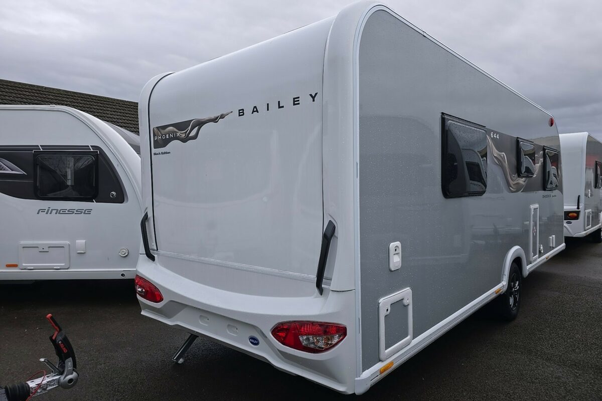 2026 BAILEY PHOENIX BLACK EDITION 644