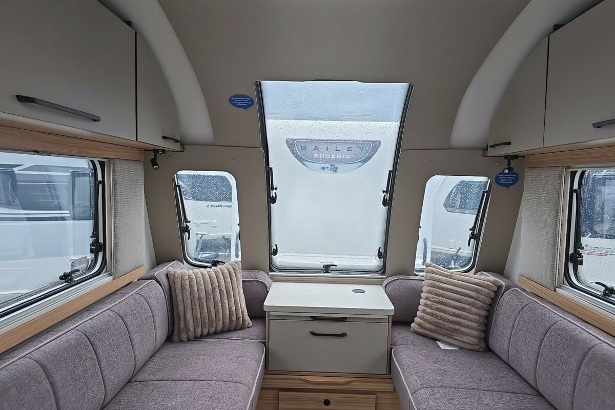 2026 BAILEY PHOENIX BLACK EDITION 644