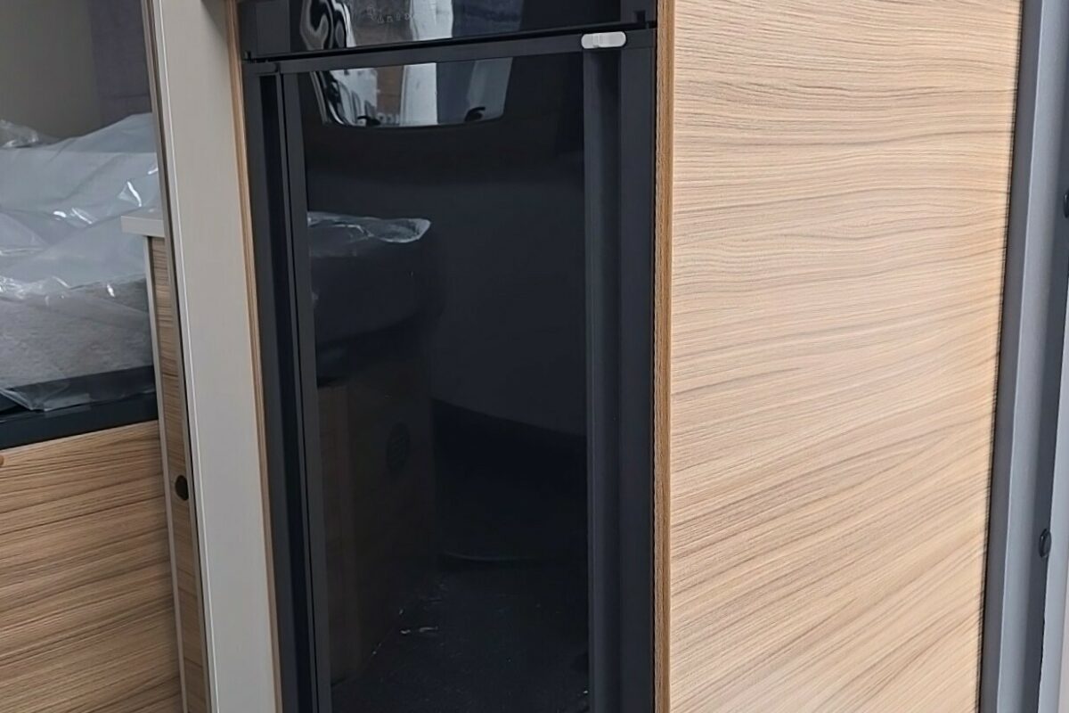 2026 BAILEY PHOENIX BLACK EDITION 644