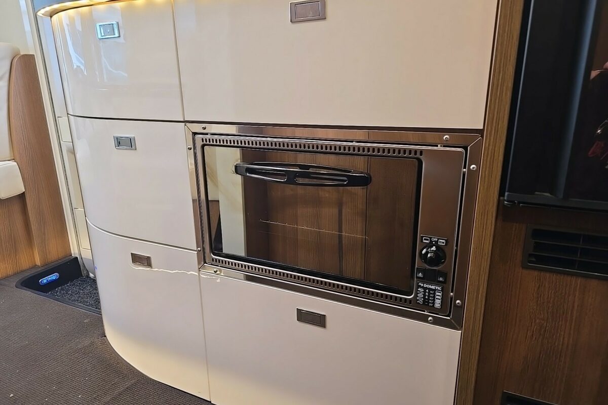 2022 Carthago C-Compactline i143