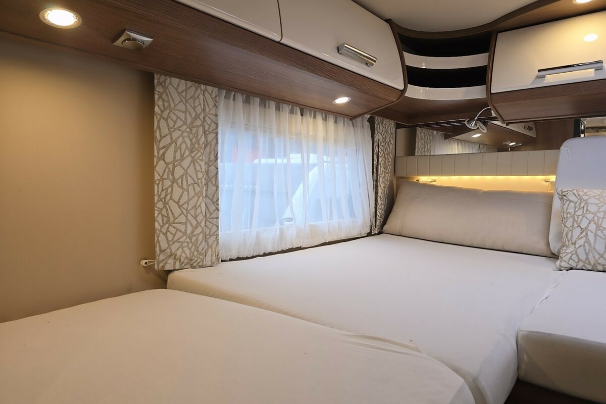 2022 Carthago C-Compactline i143