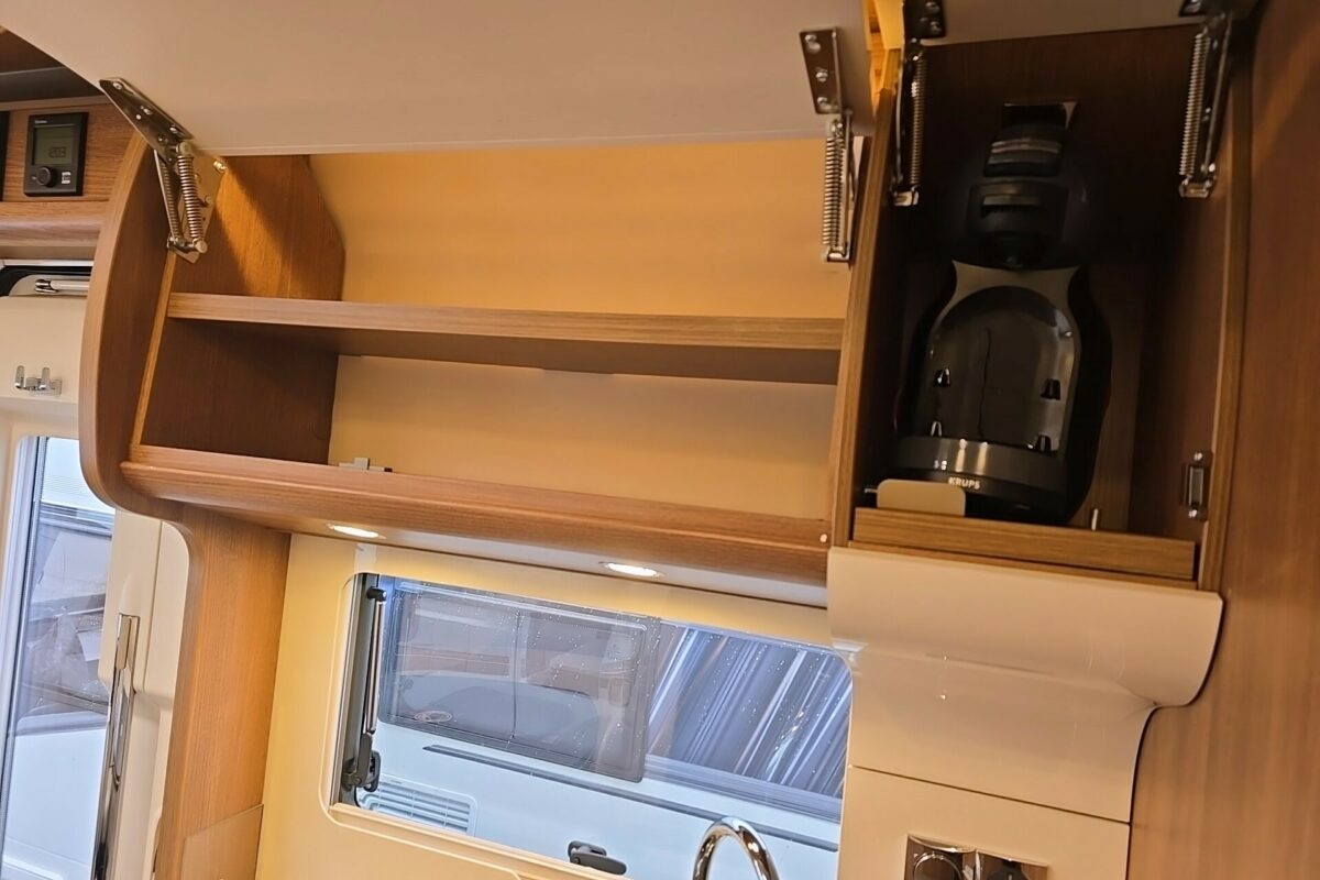 2022 Carthago C-Compactline i143