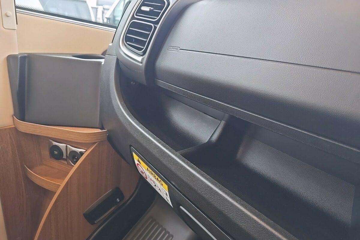 2022 Carthago C-Compactline i143