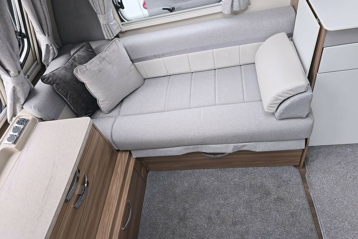 BESSACARR BY DESIGN 835