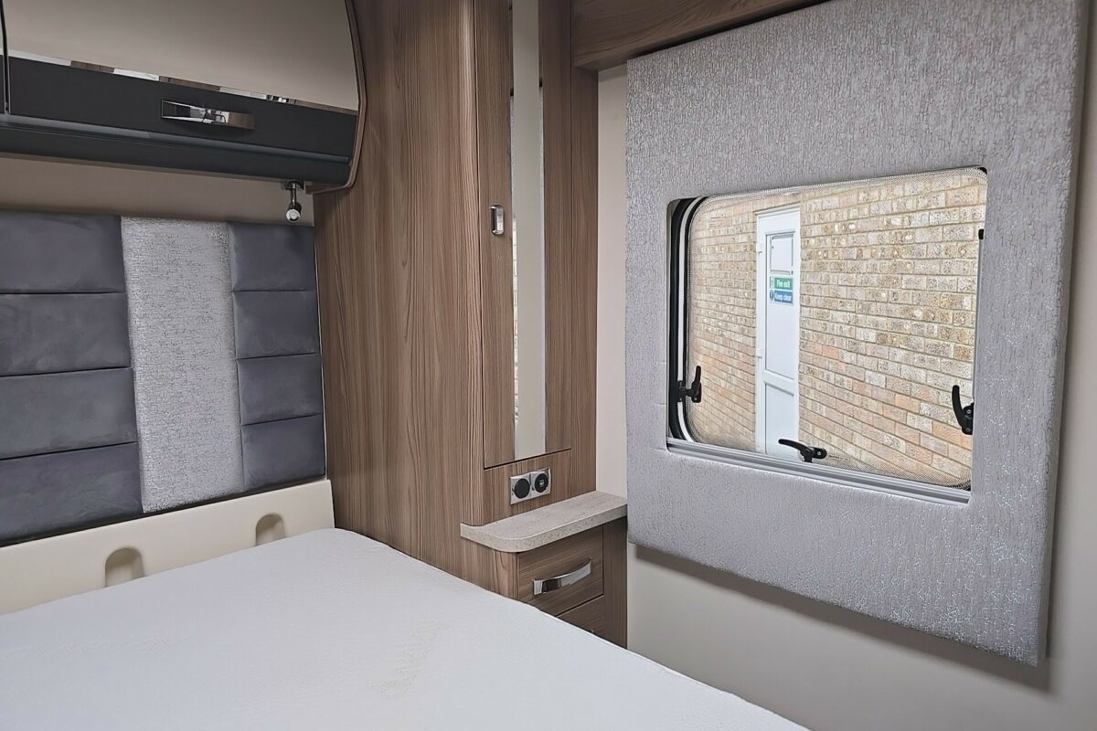 BESSACARR BY DESIGN 835