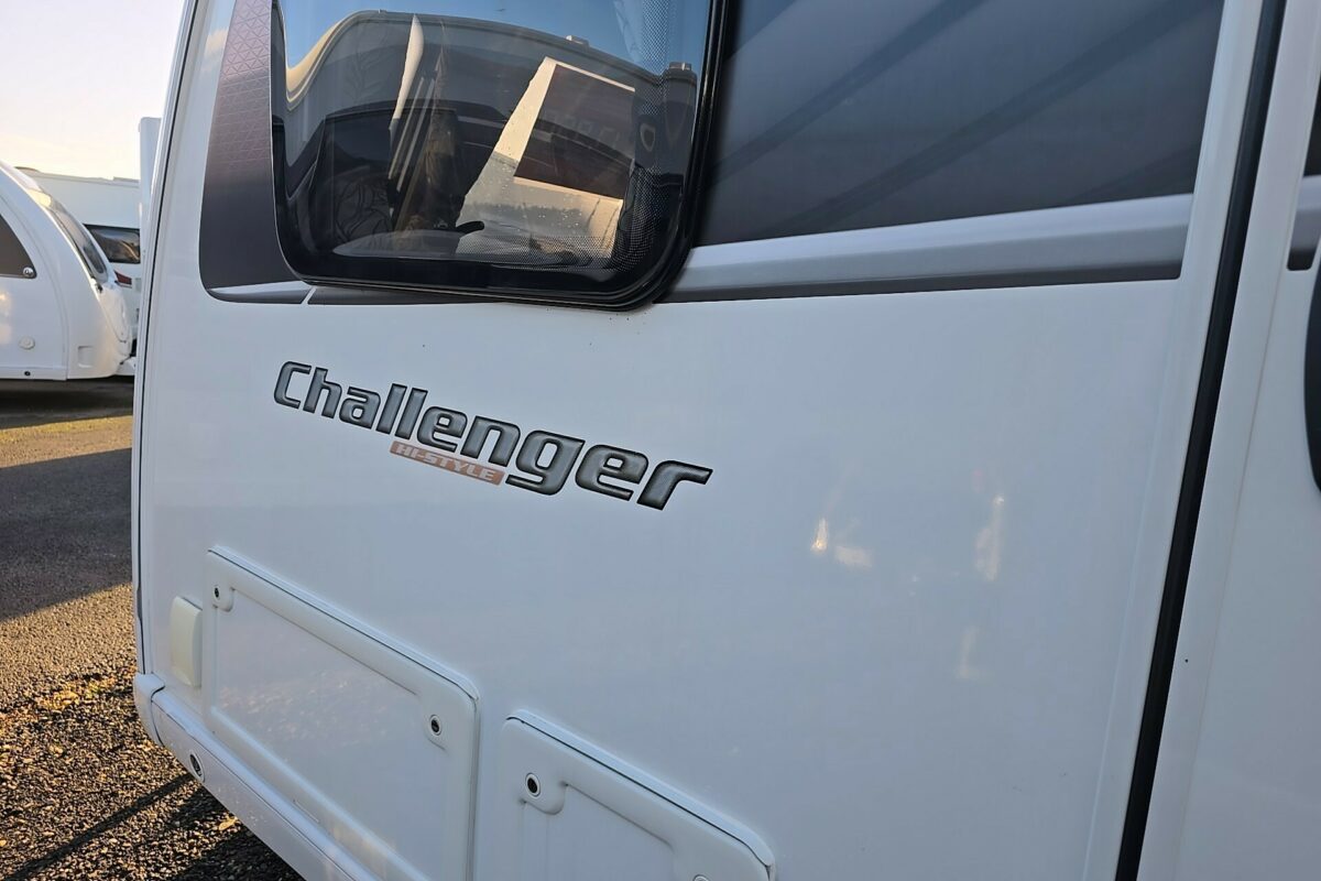 2019 SWIFT CHALLENGER HI STYLE