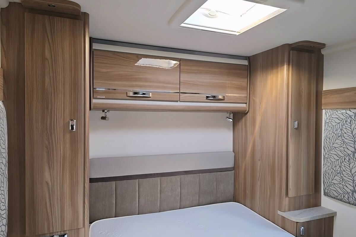 2019 SWIFT CHALLENGER HI STYLE