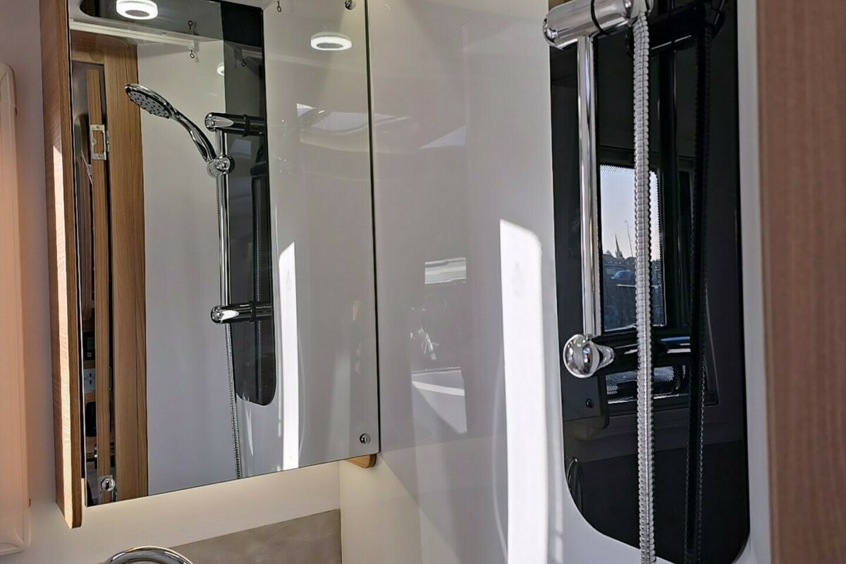 2023 BAILEY ADAMO 754-DL