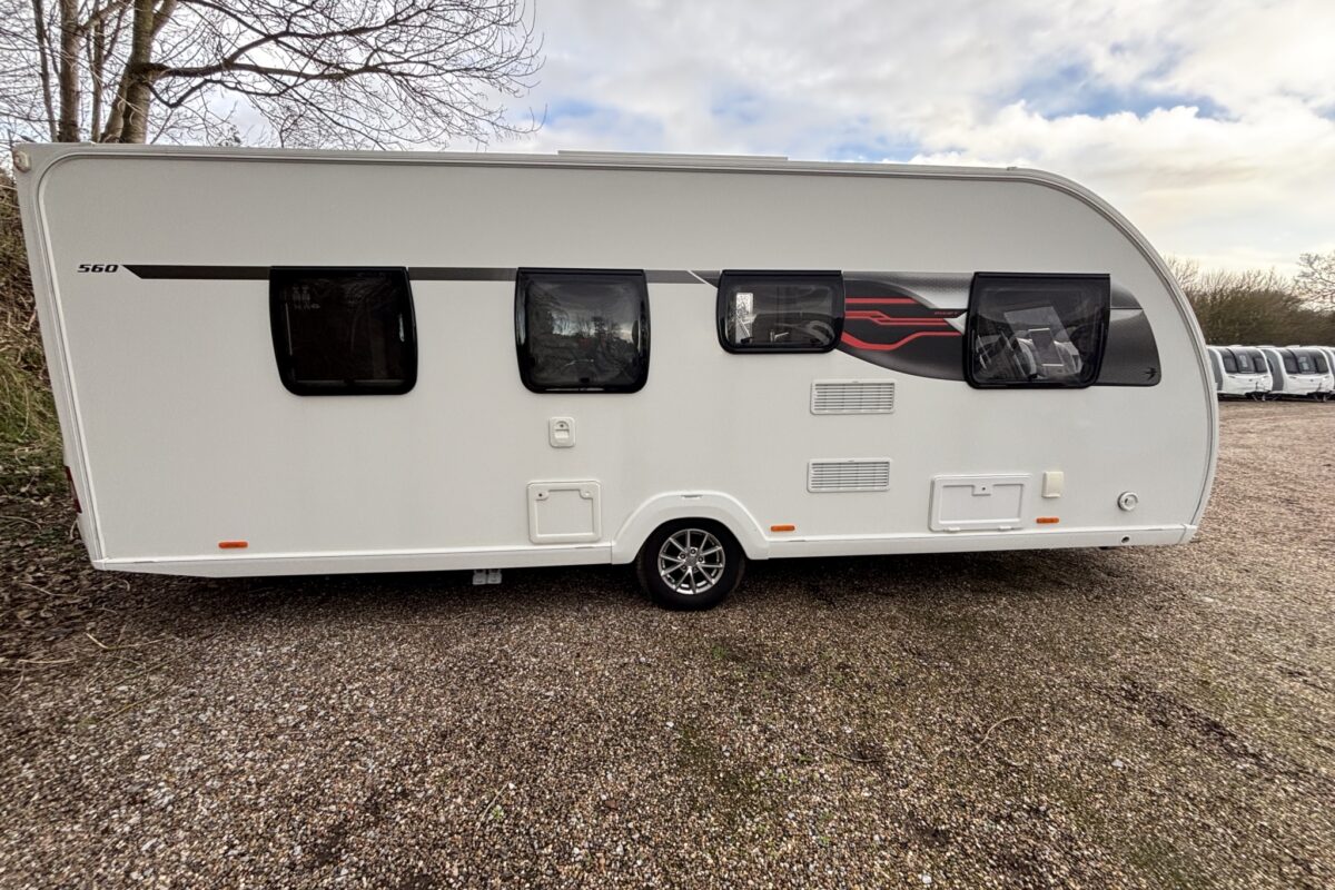 Swift Eccles 560 2018