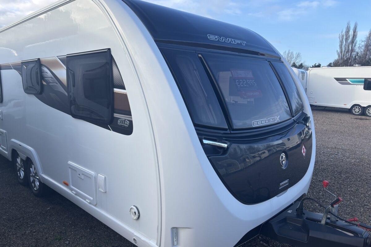 Swift Eccles X835 2020