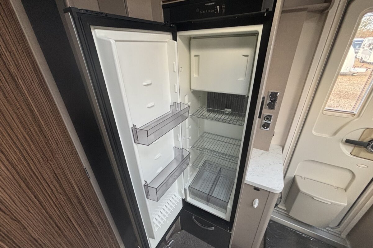 Swift Eccles X835 2020