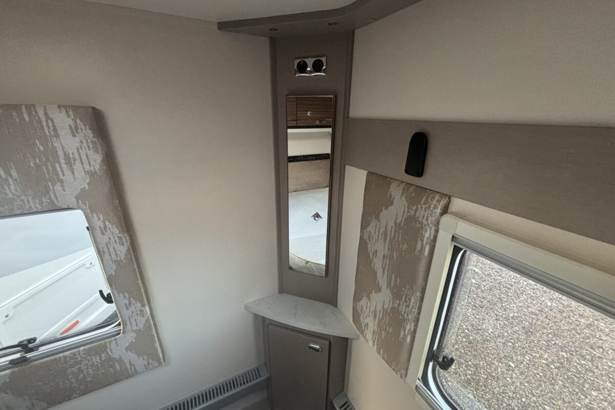 Swift Eccles X835 2020