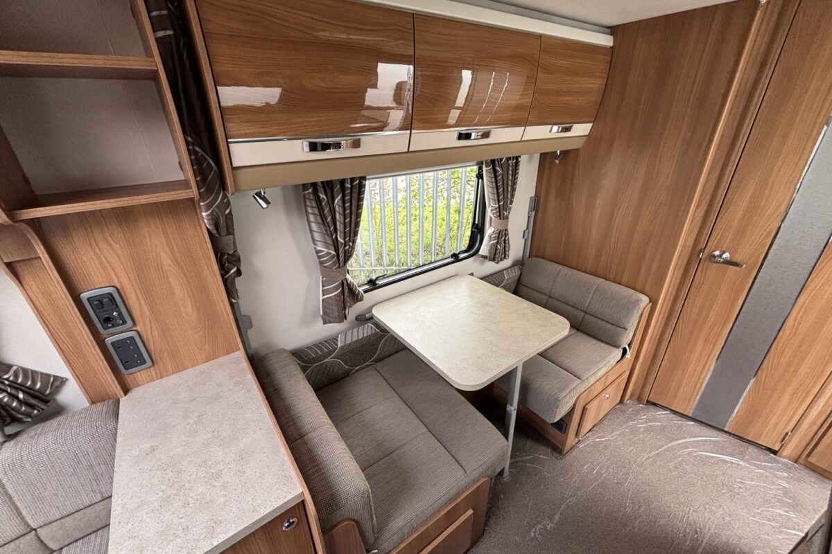 Swift Conqueror 530 2014