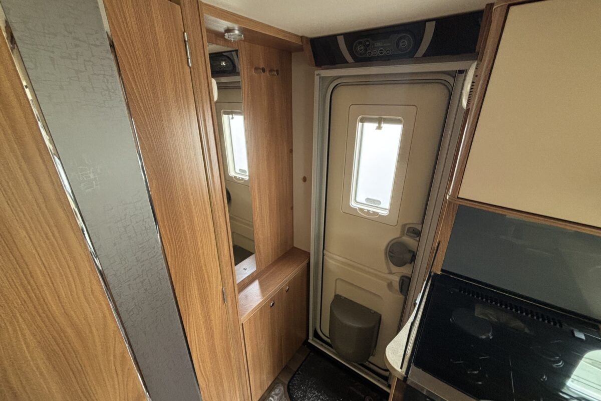 Swift Conqueror 530 2014