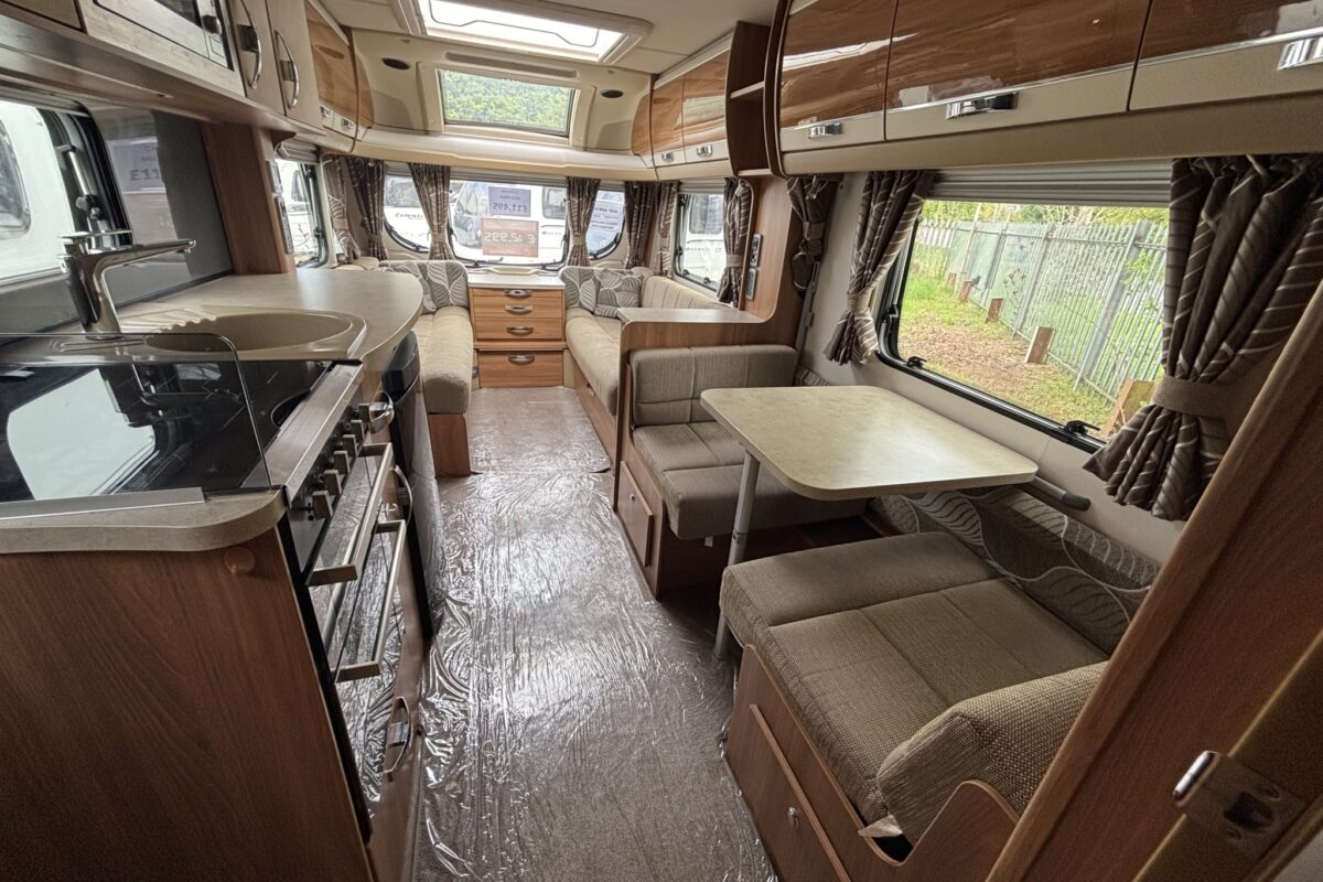 Swift Conqueror 530 2014
