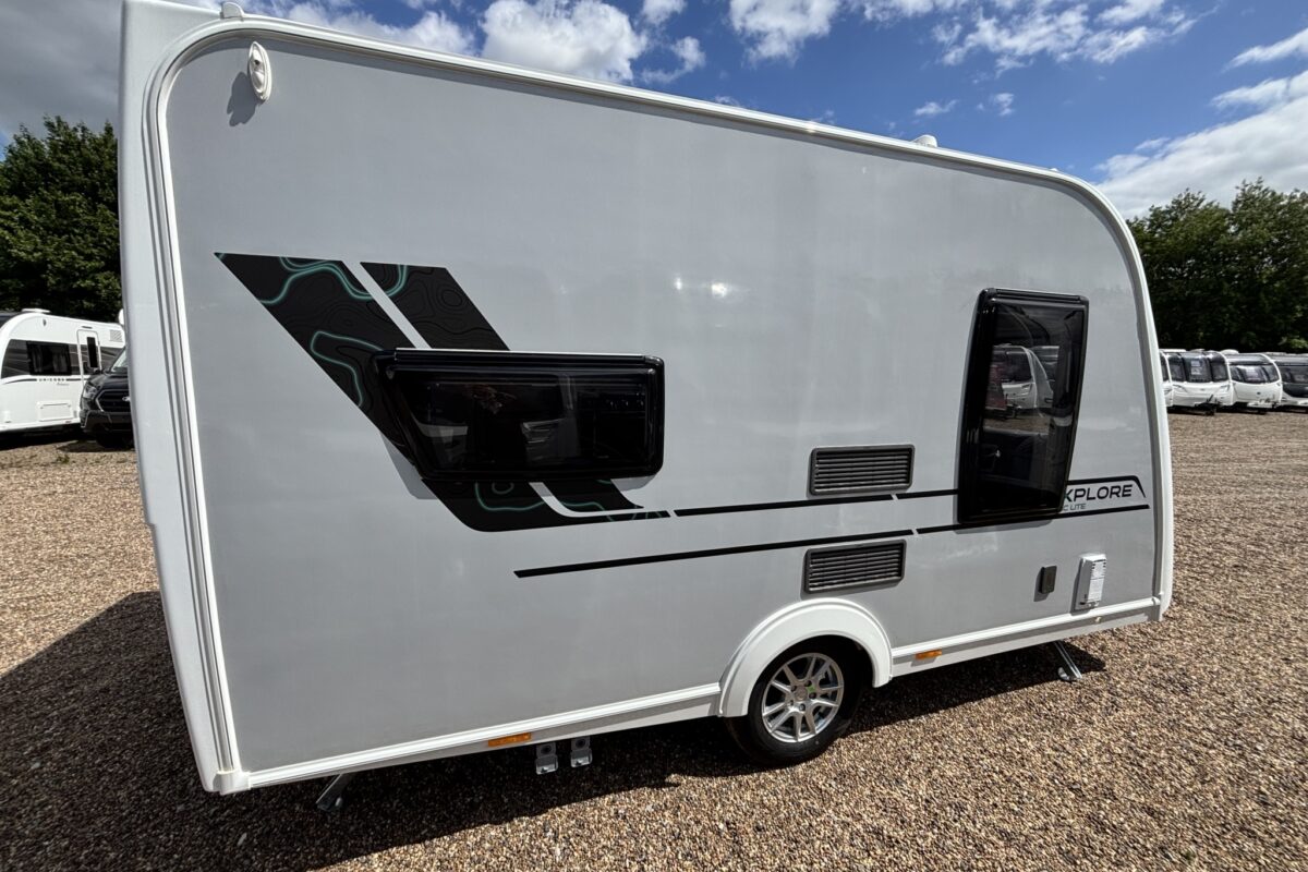 Elddis Xplore XC Light 2025