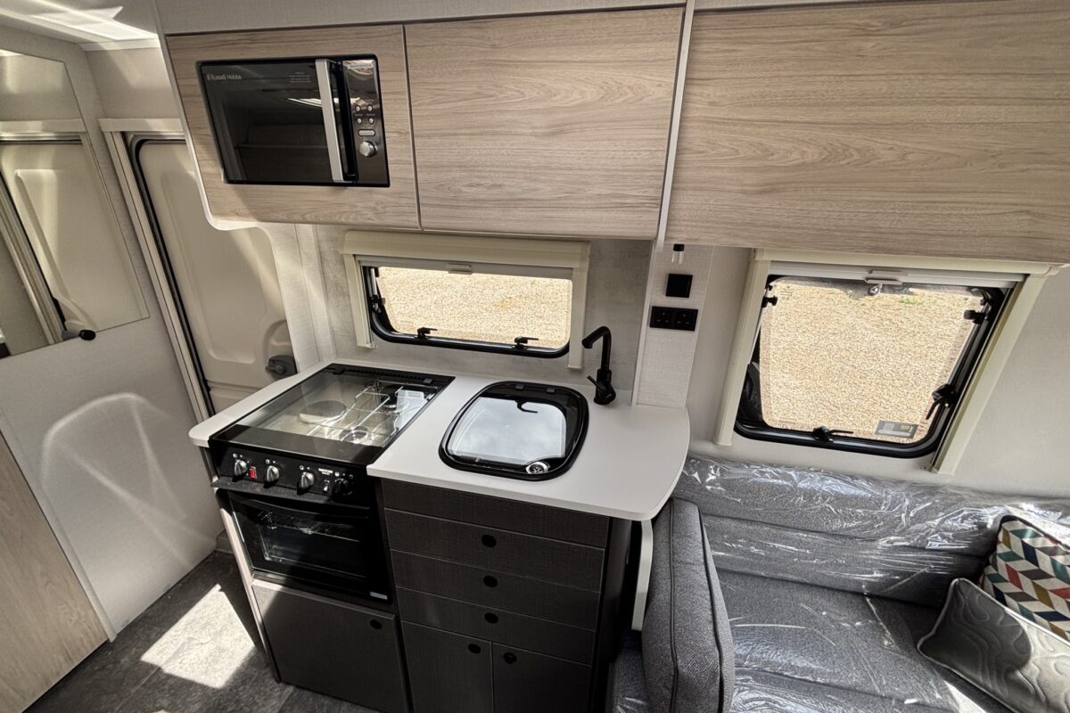 Elddis Xplore XC Light 2025